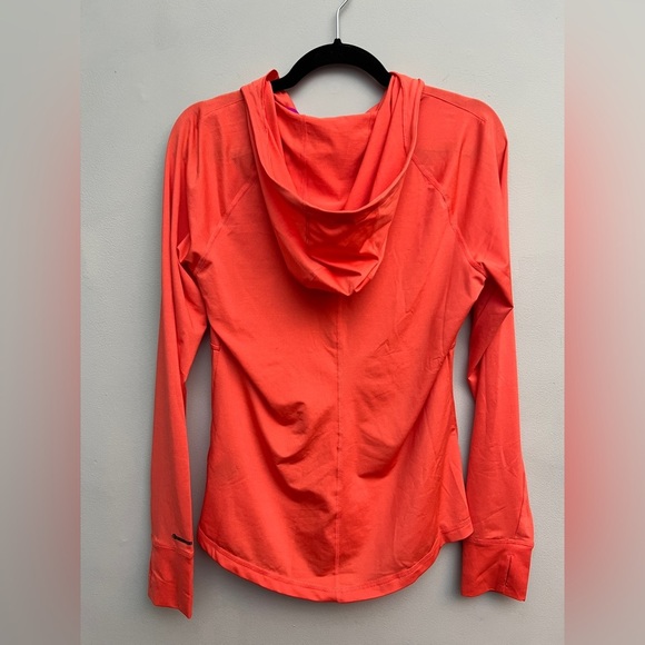 *New* The North Face 1/4 Zip Performance Flash Dry, Size Medium - Picture 3 of 4